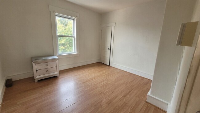 Building Photo - 24 Everard St