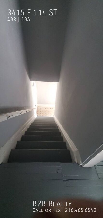 Building Photo - 3415 E 114th St