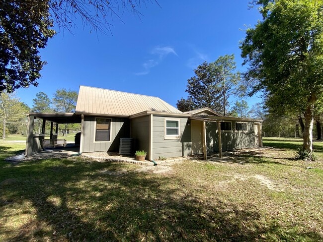 Building Photo - 4069 Christopher Ln