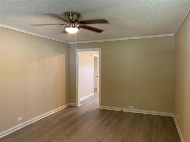 Building Photo - 500 E Heron St