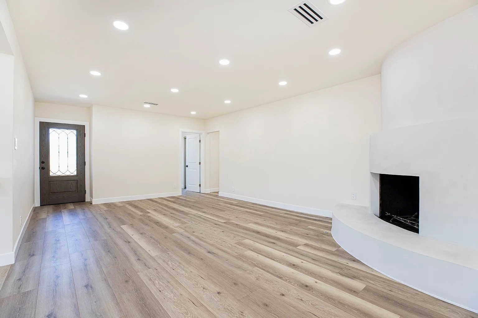 Building Photo - 11110 Odell Ave
