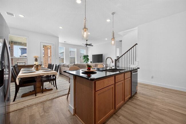 Building Photo - 6118 Waterman Lk Ln