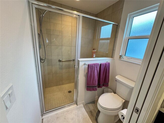 Building Photo - 5822 Roudell Wy