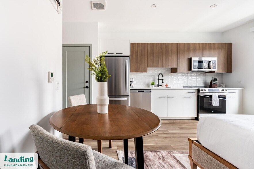 Building Photo - 39 Railroad Ave