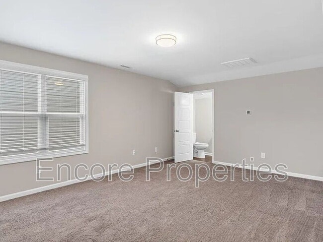 Building Photo - 1228 Brown Velvet Ln