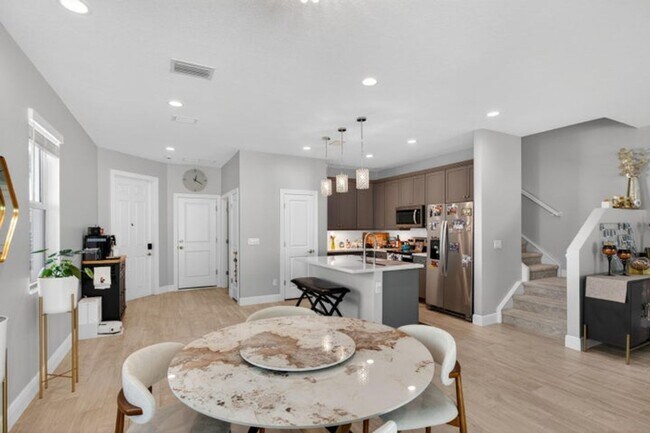 Building Photo - 1835 Sandpiper Pointe Pl