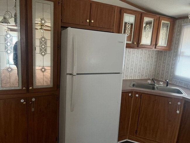 Building Photo - 2 Bedroom Singlewide near Pinetops Hilltop Mobile Home Park