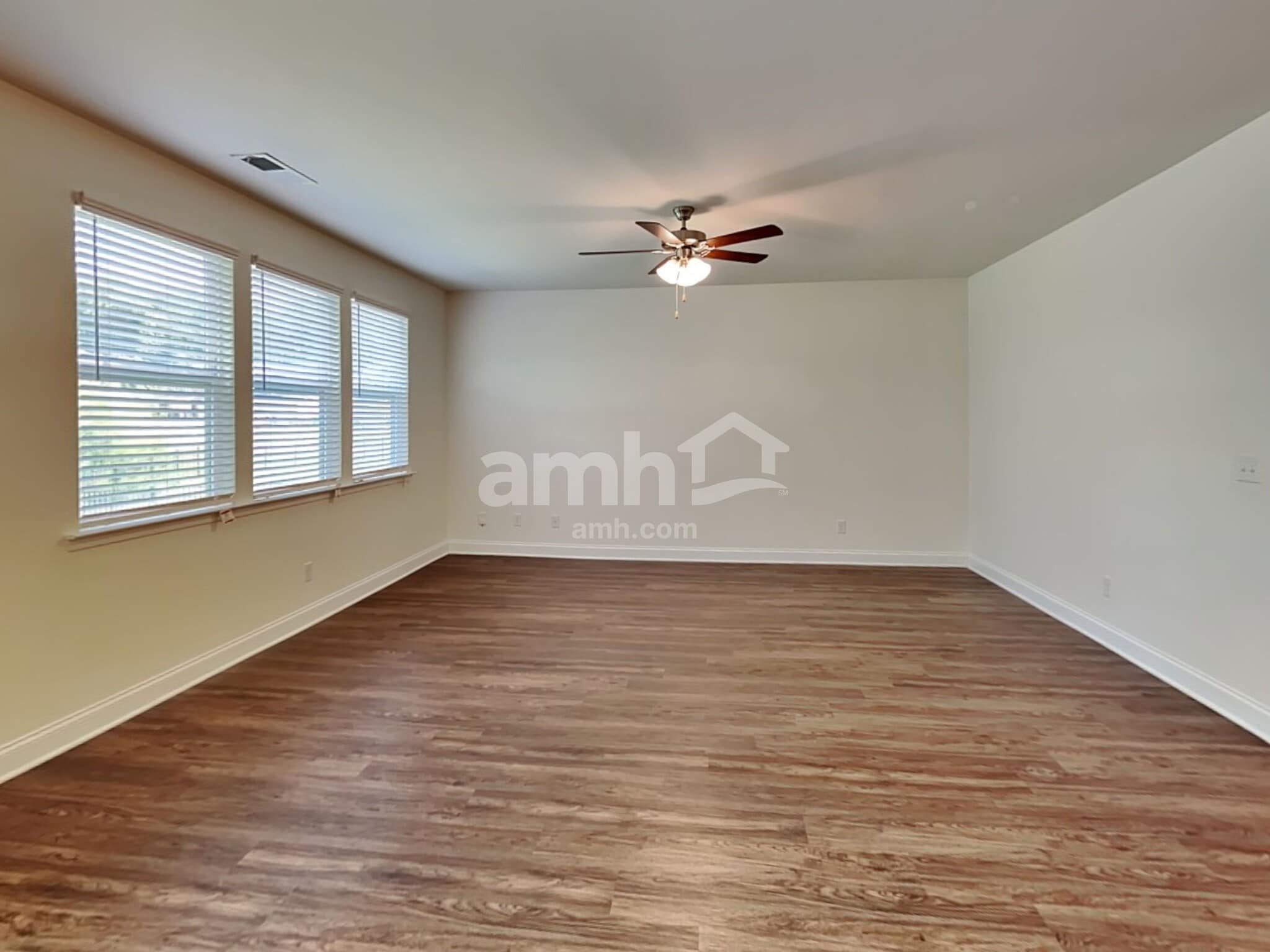 Building Photo - 2150 Brook Enclave Trail