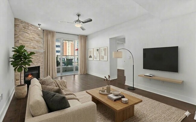 Building Photo - 1240 India St