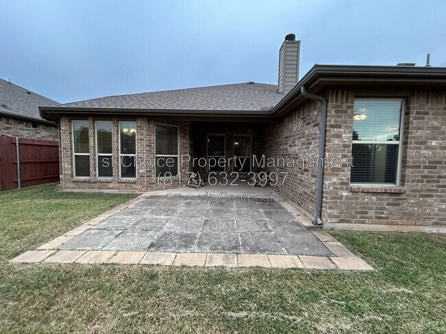 Building Photo - 7908 Wilson Cliff Dr