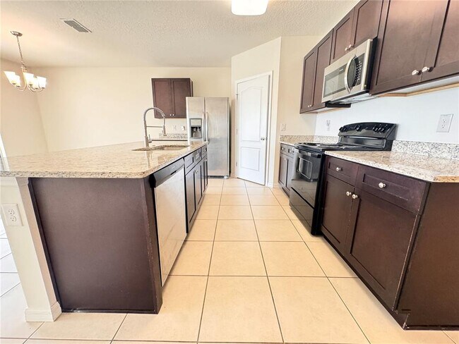 Building Photo - 436 Aberdeen Dr