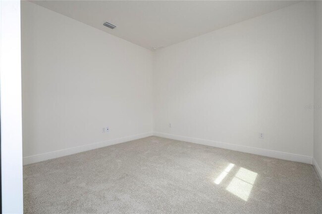 Building Photo - 13735 Larkton Ln