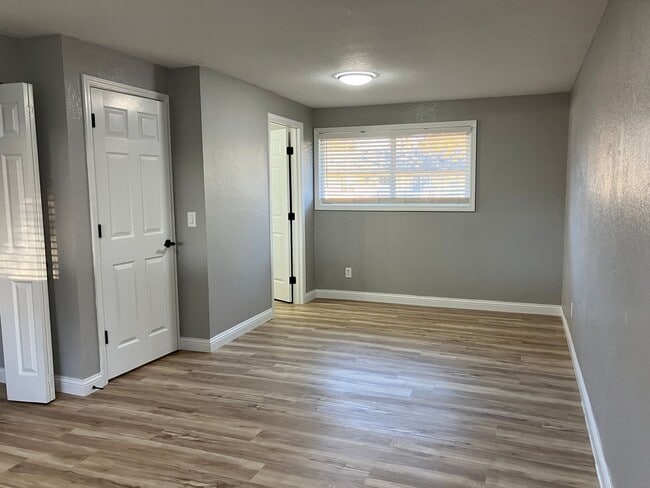 Building Photo - Remodeled Three Bedroom Home