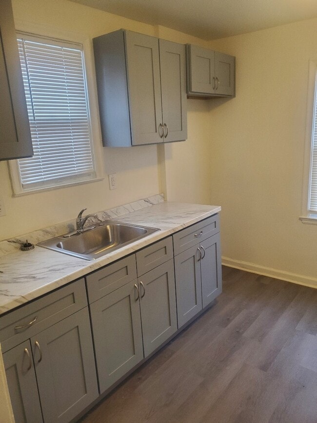 Building Photo - 20509 McCormick St