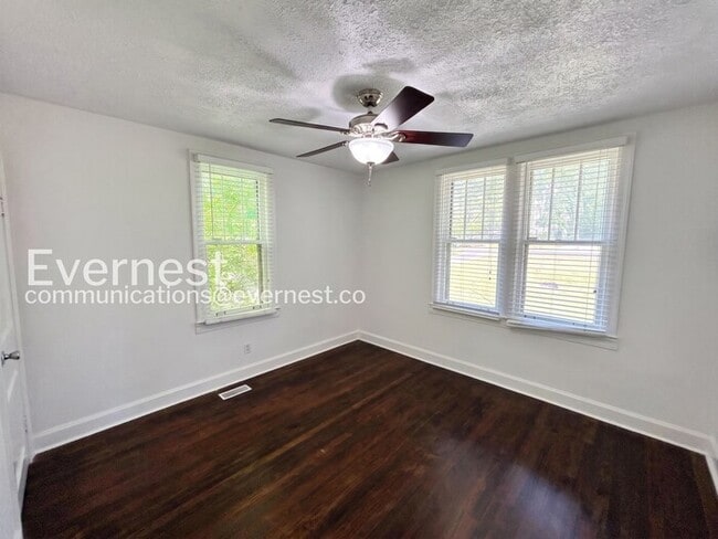 Building Photo - 142 Gordon Terrace