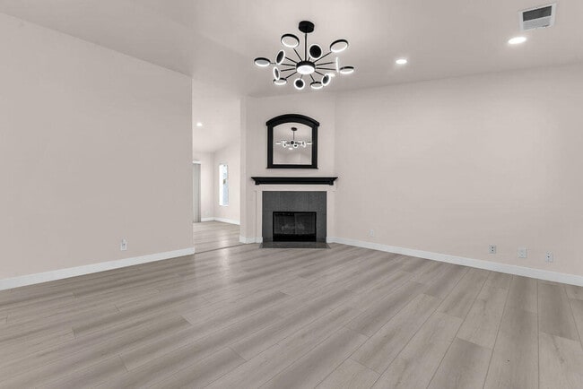 Building Photo - 83950 Avenida Serena