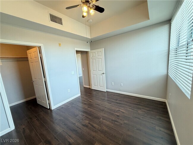 Building Photo - 23 E Agate Ave