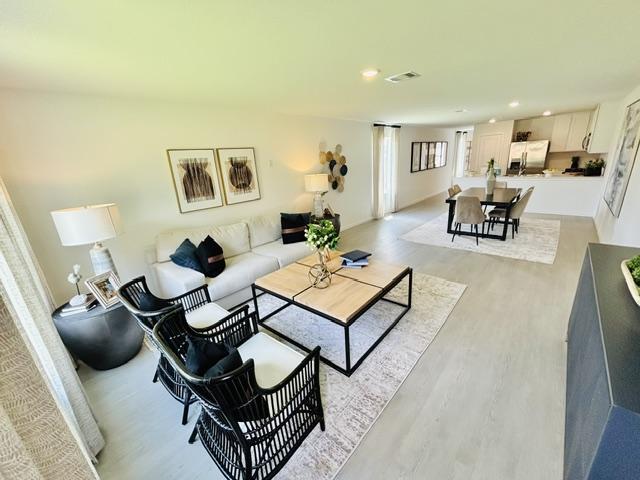 Building Photo - 1747 W Stroker Rd