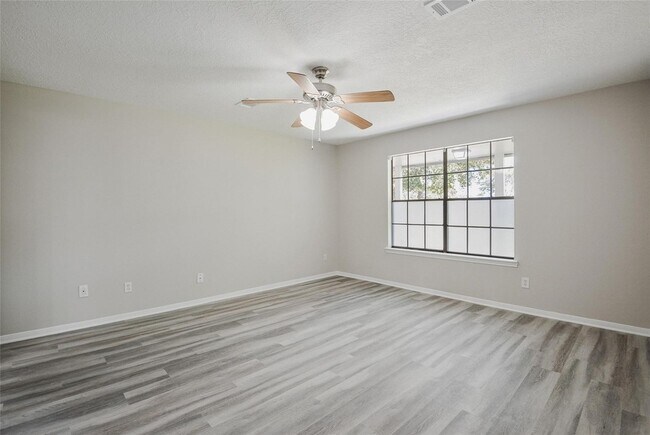 Building Photo - 3223 Deep Anchor Way