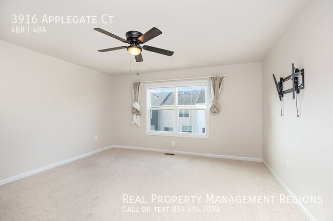 Building Photo - 3916 Applegate Ct