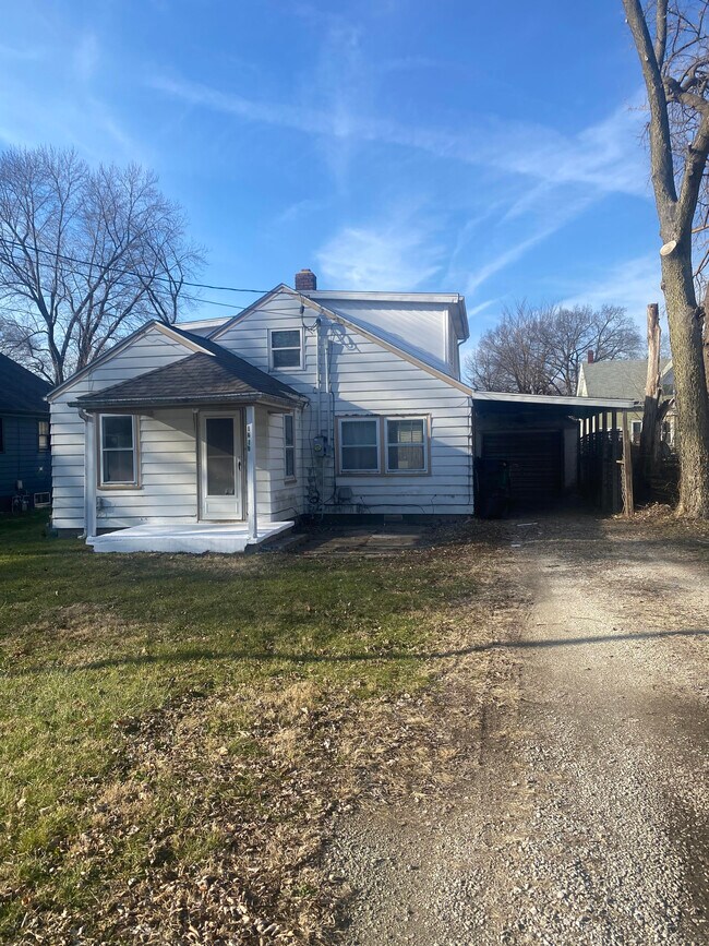 Primary Photo - 1213 N Haven Ct