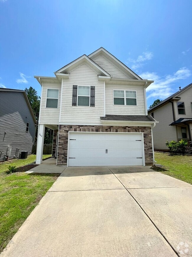 Building Photo - Bickley Estates in chapin
