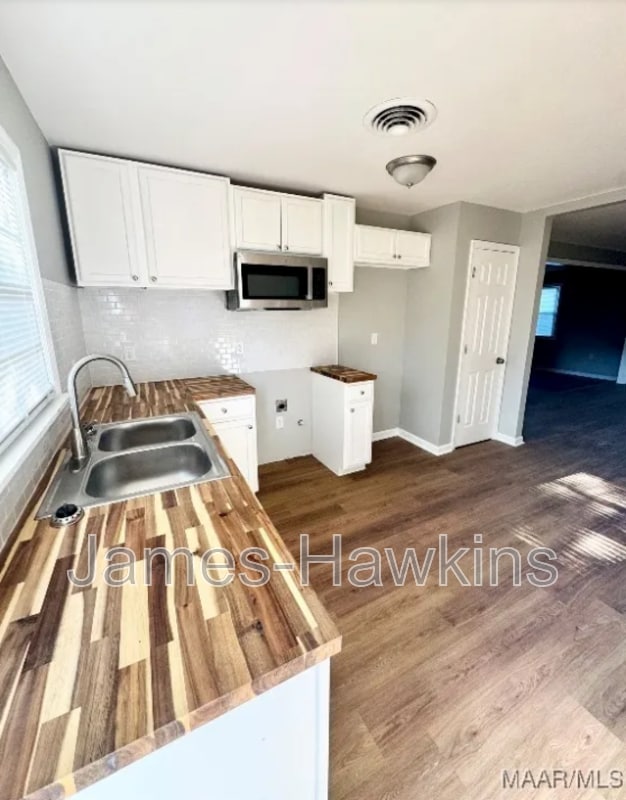 Building Photo - 1206 Woodbridge Dr