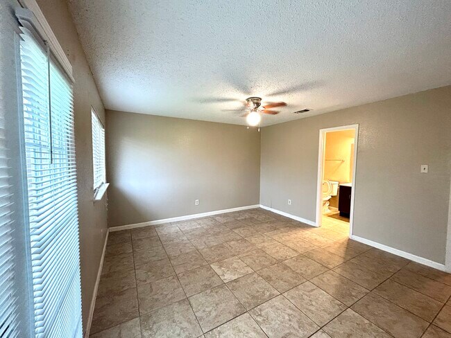 Building Photo - 17007 Mercado Dr