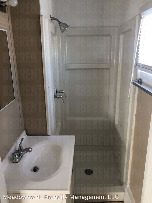 Building Photo - 1 br, 1 bath House - 1324 Campbell Avenue,