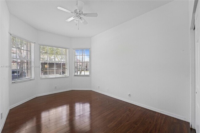 Building Photo - 4294 Diamond Terrace