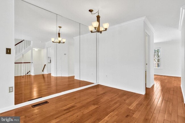 Building Photo - 7413 Salford Ct