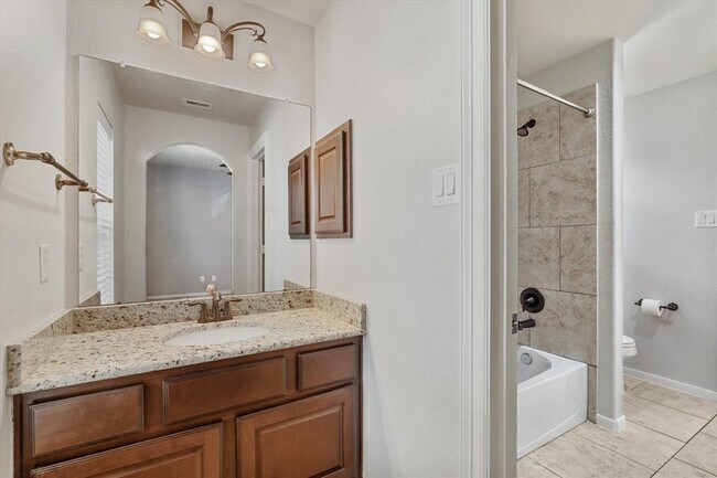 Building Photo - 15602 Shining Brook Ct