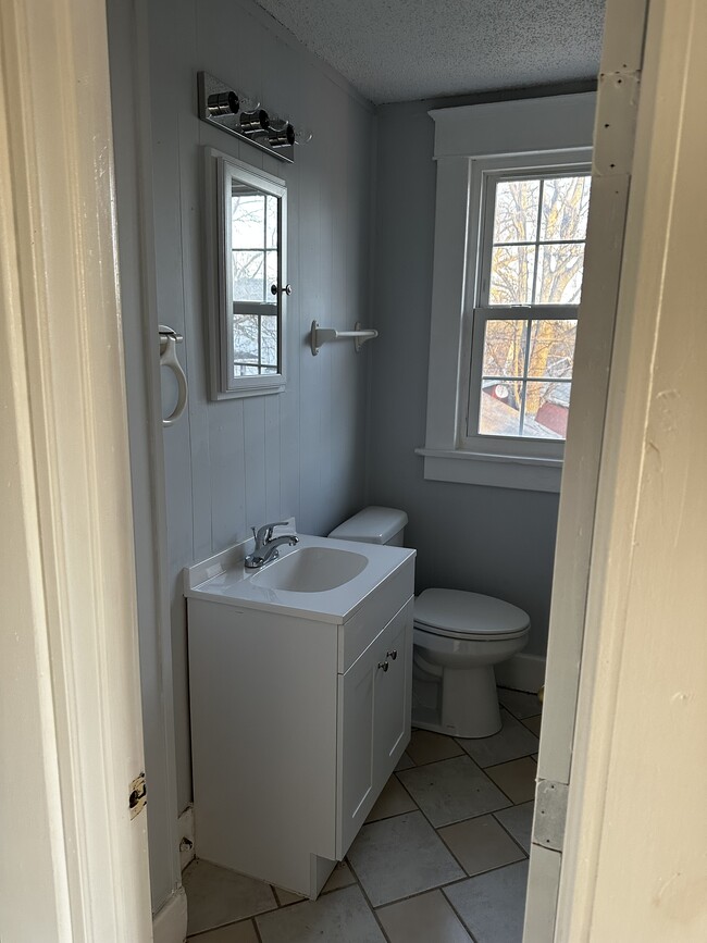 Building Photo - 222 S 13th St