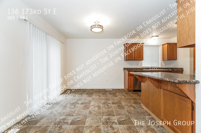 Building Photo - 136 173rd St E