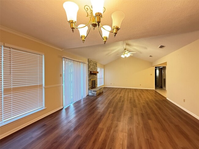 Building Photo - 15307 Pebble Lake Dr