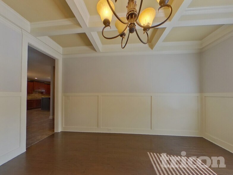 Building Photo - 1821 Binnies Way