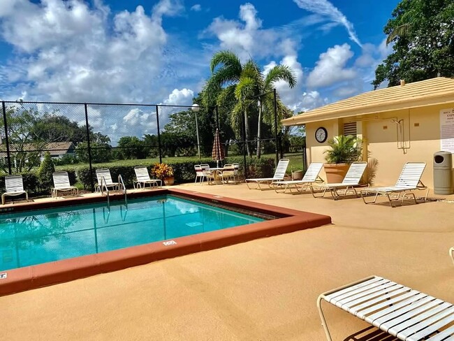 Building Photo - 6461 NW 2nd Ave