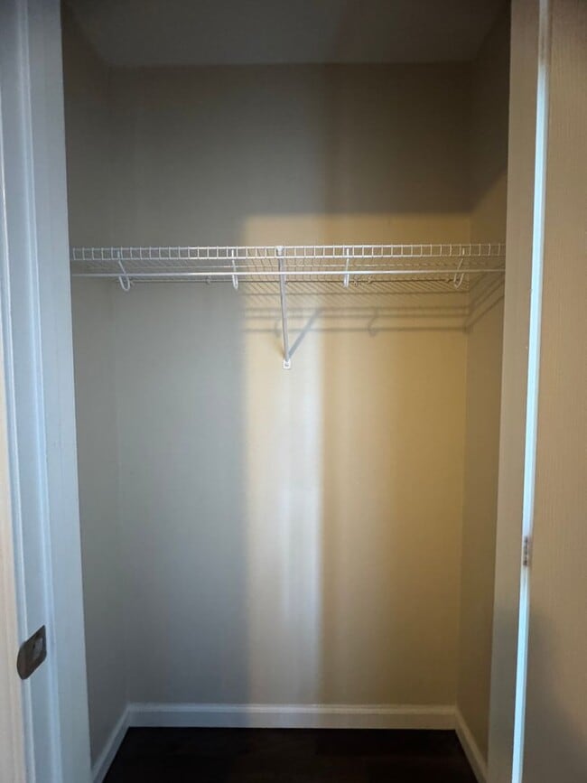 Building Photo - Beautiful Single Family Home in Clarksville