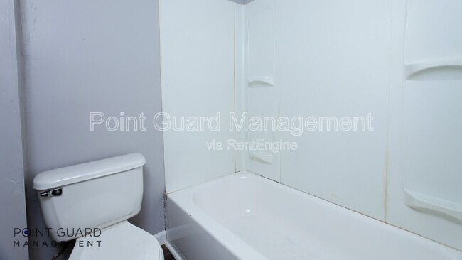 Building Photo - 135 S Minneapolis St