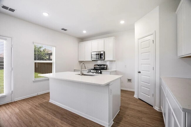 Building Photo - 8721 Antelope Flat Ln