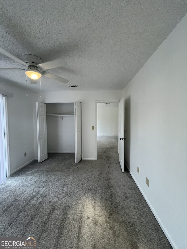 Building Photo - 127 Spinnaker Cir