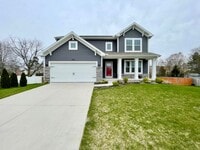 Building Photo - Four Bedroom Home in Fruitport