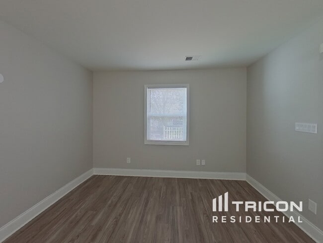 Building Photo - 8717 Timbercrest Cir