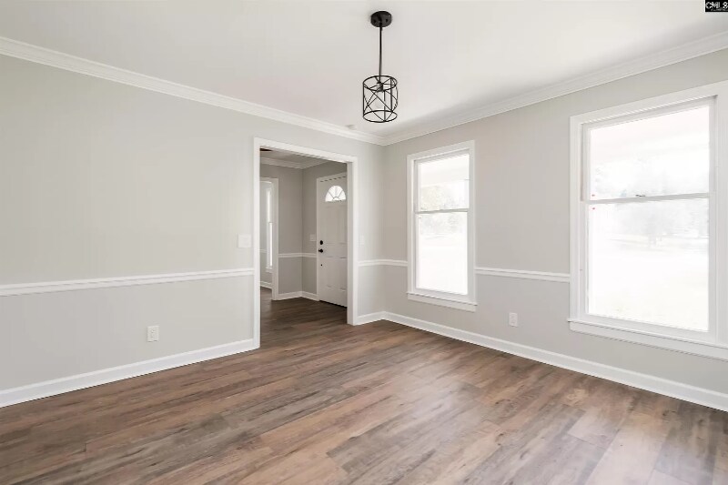 Building Photo - 9 Candlewood Ln