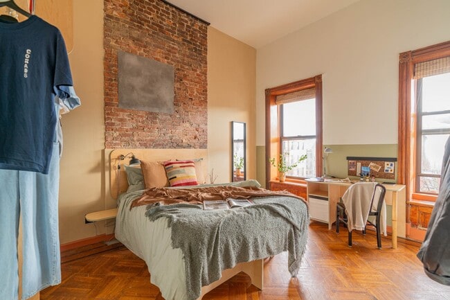 Primary Photo - Cohabs Co-Living at Bedford 645