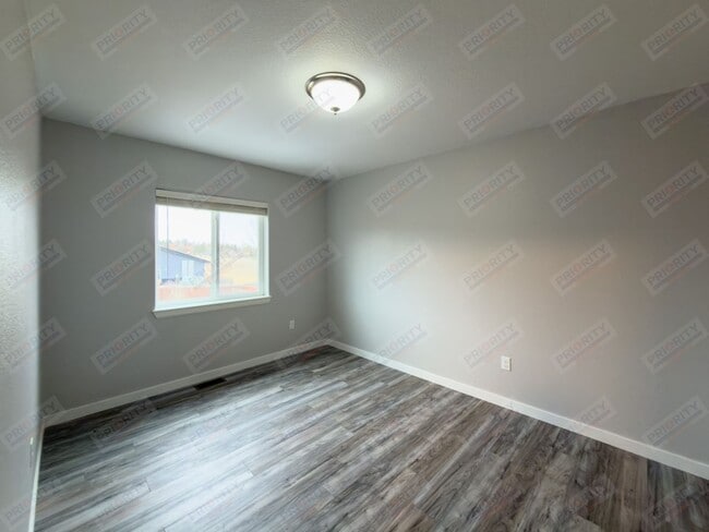 Building Photo - Your New Home!