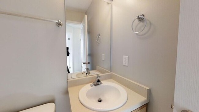 Building Photo - Springville Home