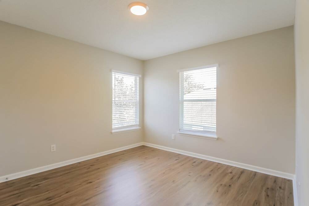 Building Photo - 3305 Turkey Creek Dr