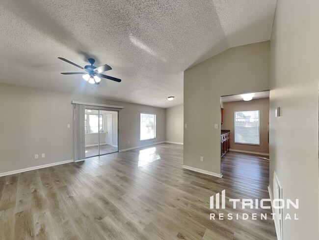 Building Photo - 15905 Eagle River Way