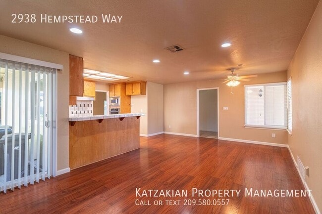 Building Photo - 2938 Hempstead Way